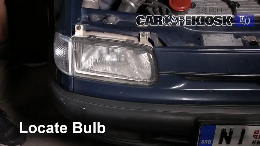 1997 Skoda Felicia LXi 1.3L 4 Cyl. Lights Daytime Running Light (replace bulb)